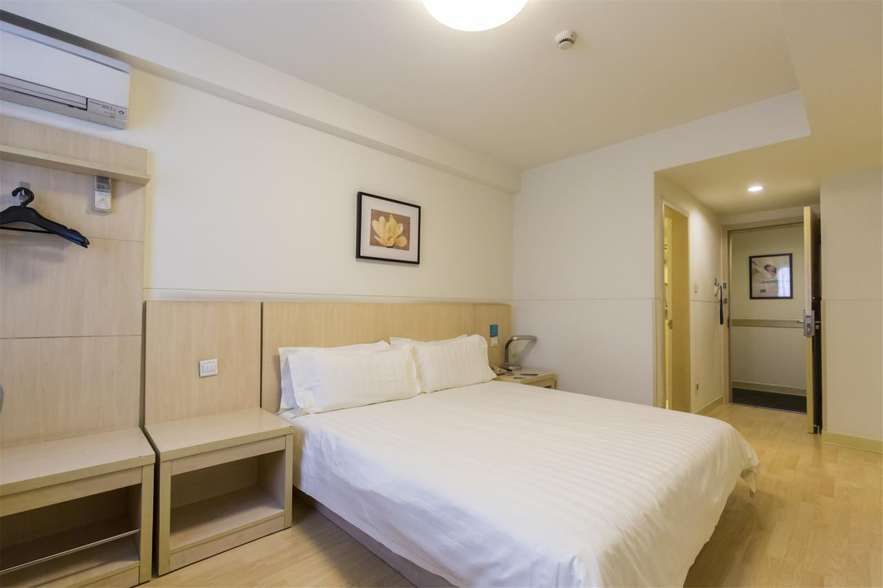 Jinjiang Inn Selected Shenzhen Huanggang Port Huangcheng Plaza Экстерьер фото